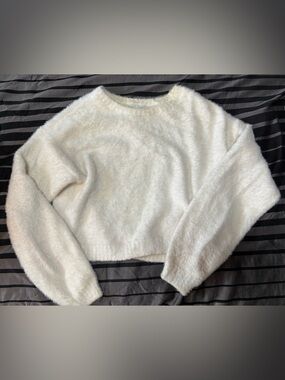 Hollister Cream Fuzzy Crewneck Crop Sweater